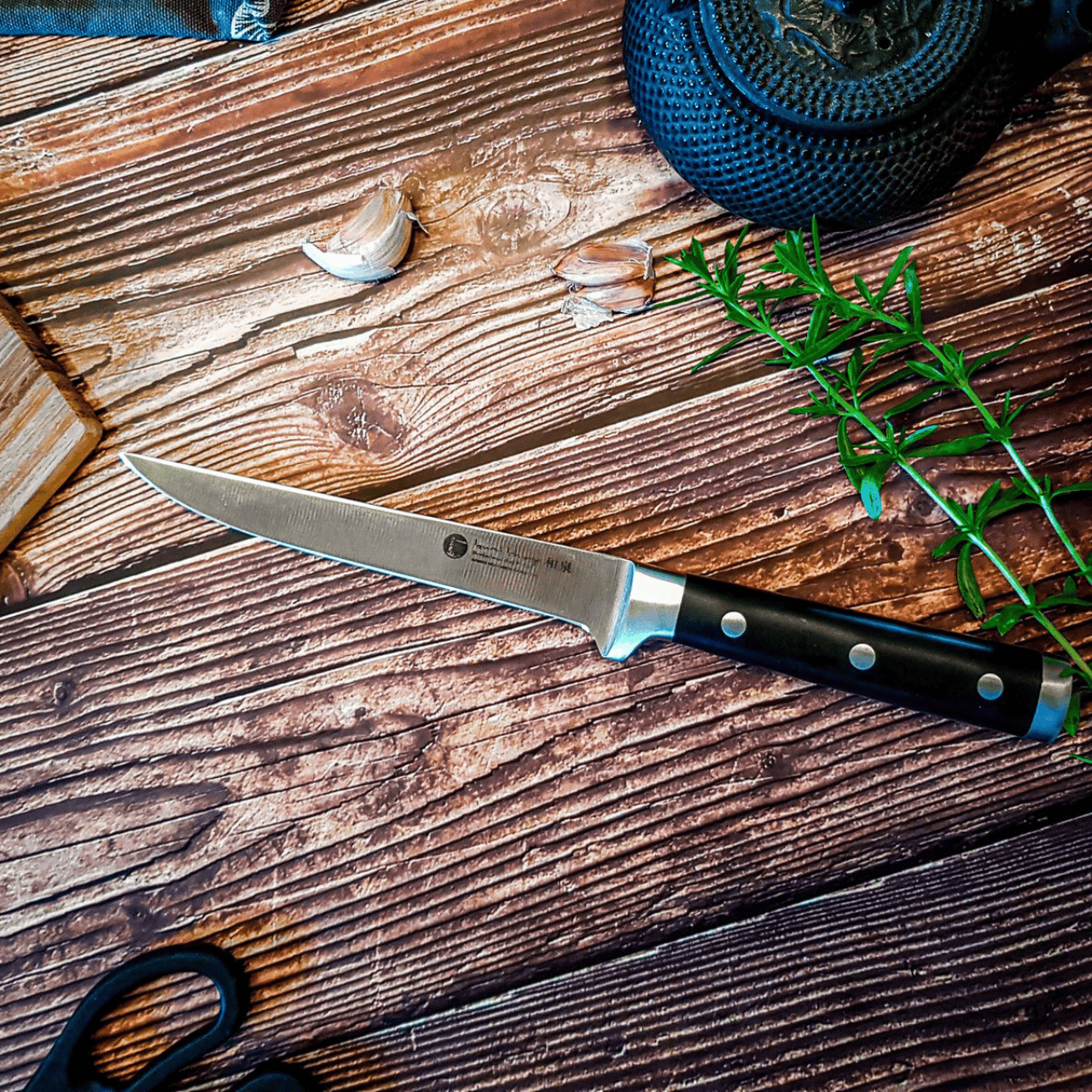 Ed Mahony Groentenmes Sashimi & Vleesmes| Izumi Ichiago