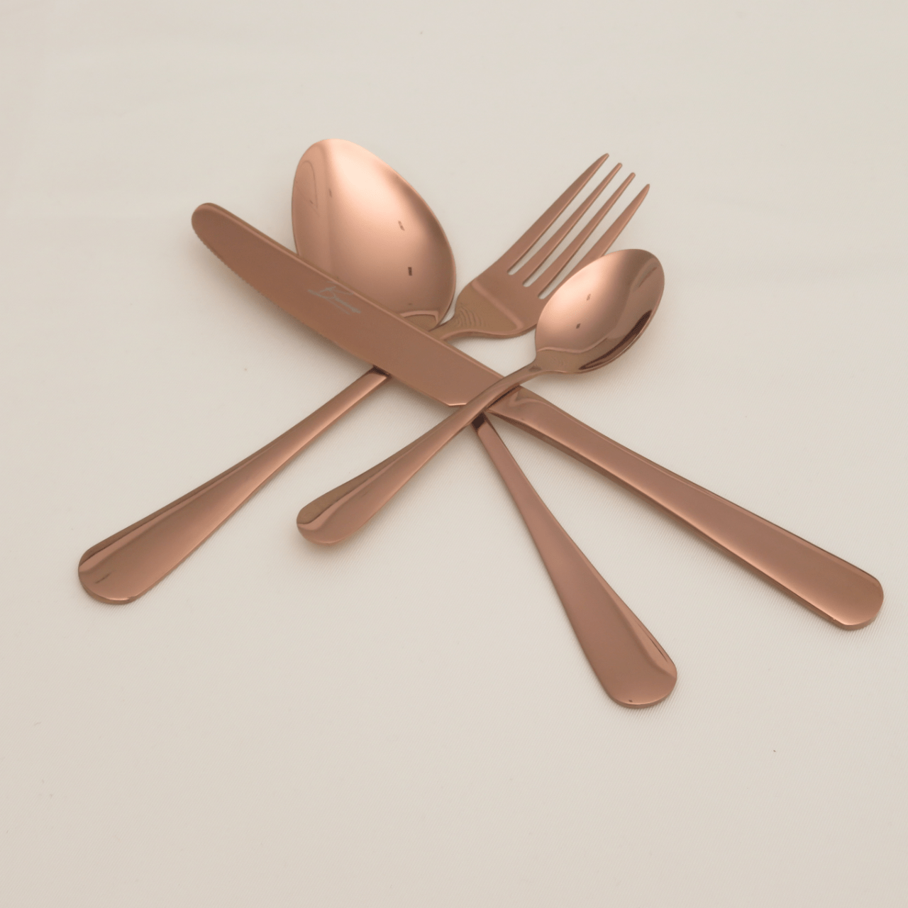 Benanoso Bestekset 24-delig bestekset - 6 persoons | Roségoud